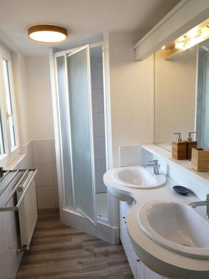 Grand T3 Confortable A 300 M De La Gare Périgueux Exteriör bild